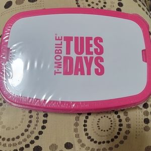 T-Mobile Magenta Lunch Container